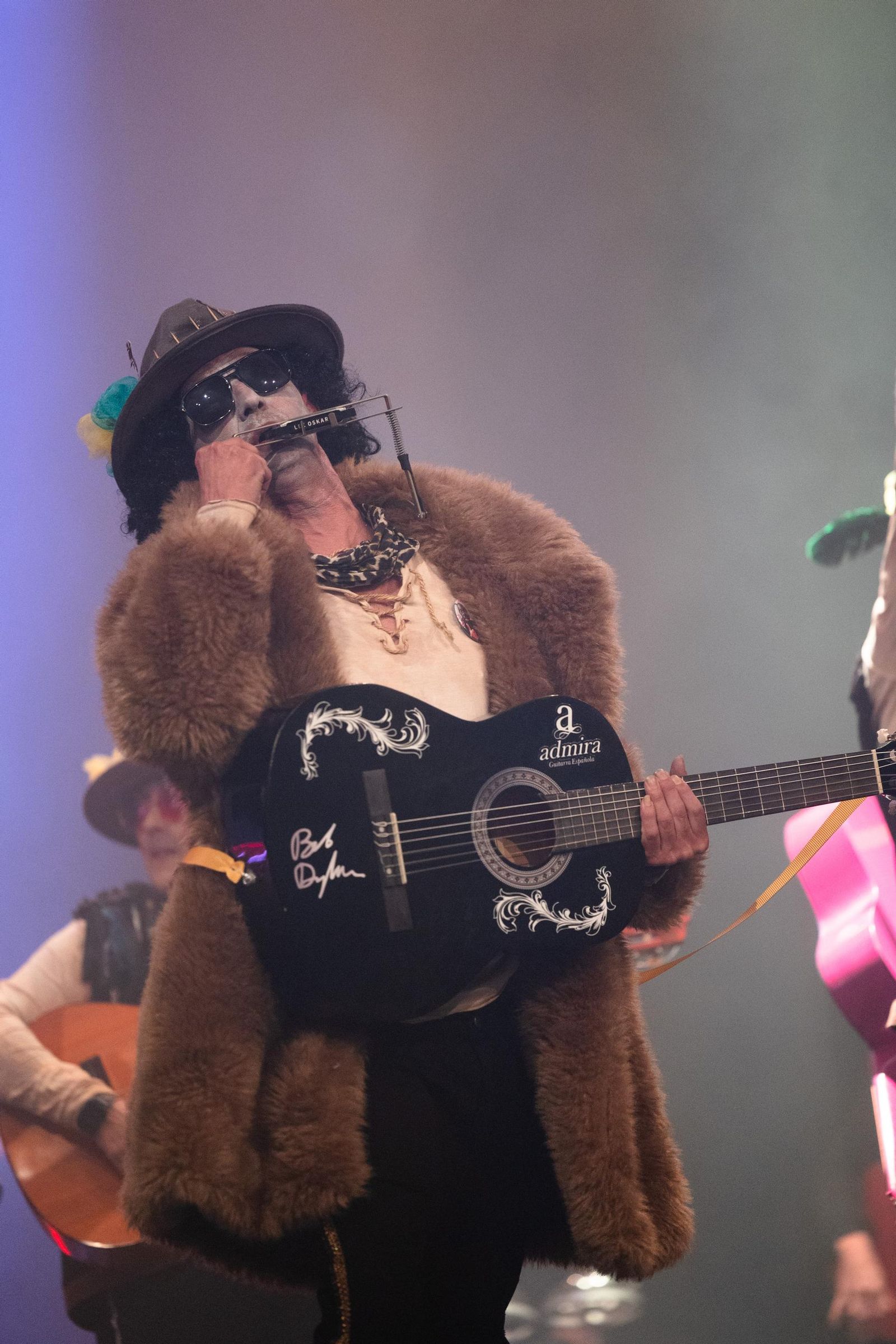 Búscate entre las mejores imágenes de la decimonovena sesión de preliminares del COAC 2025