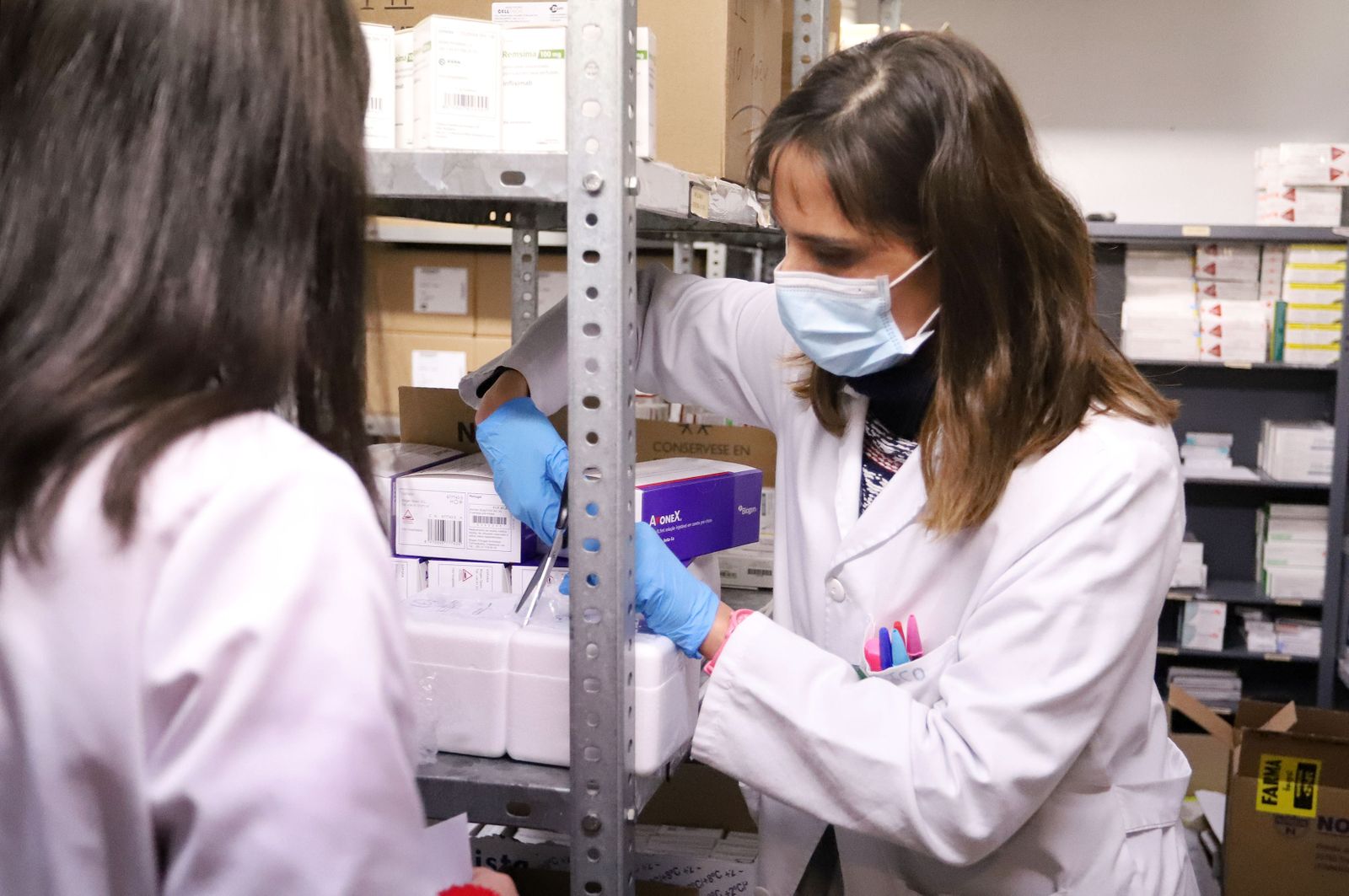 Llegada de la vacuna Pfizer a Huelva