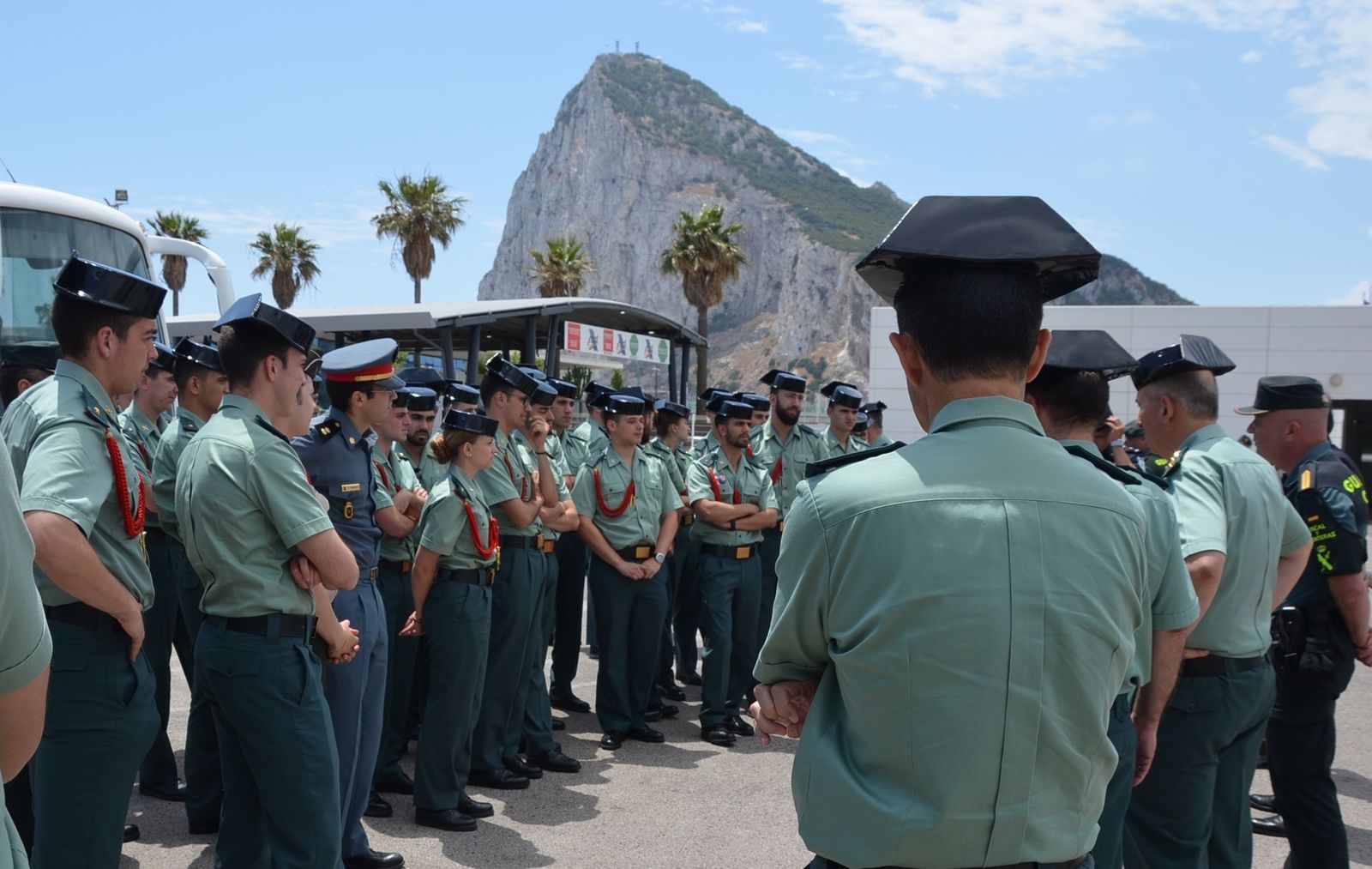 La Academia de Oficiales de la Guardia Civil visita el Campo de Gibraltar