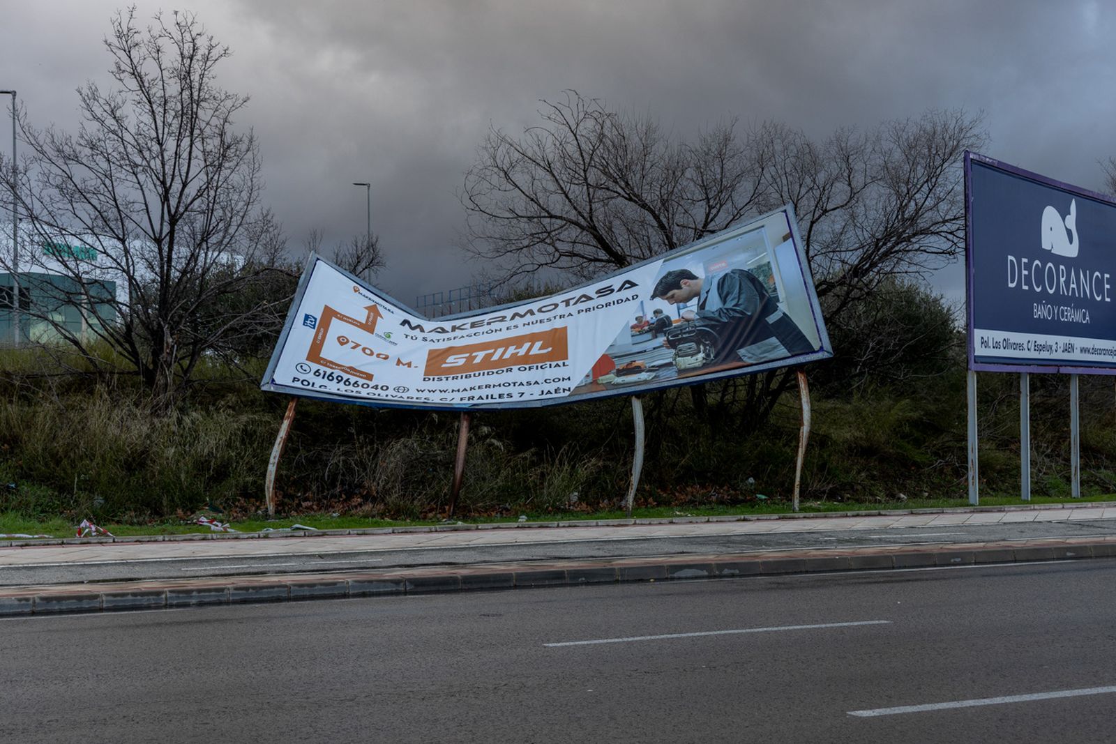 Las fuertes rachas de viento de la borrasca Leonardo dejan estas imágenes en Jaén