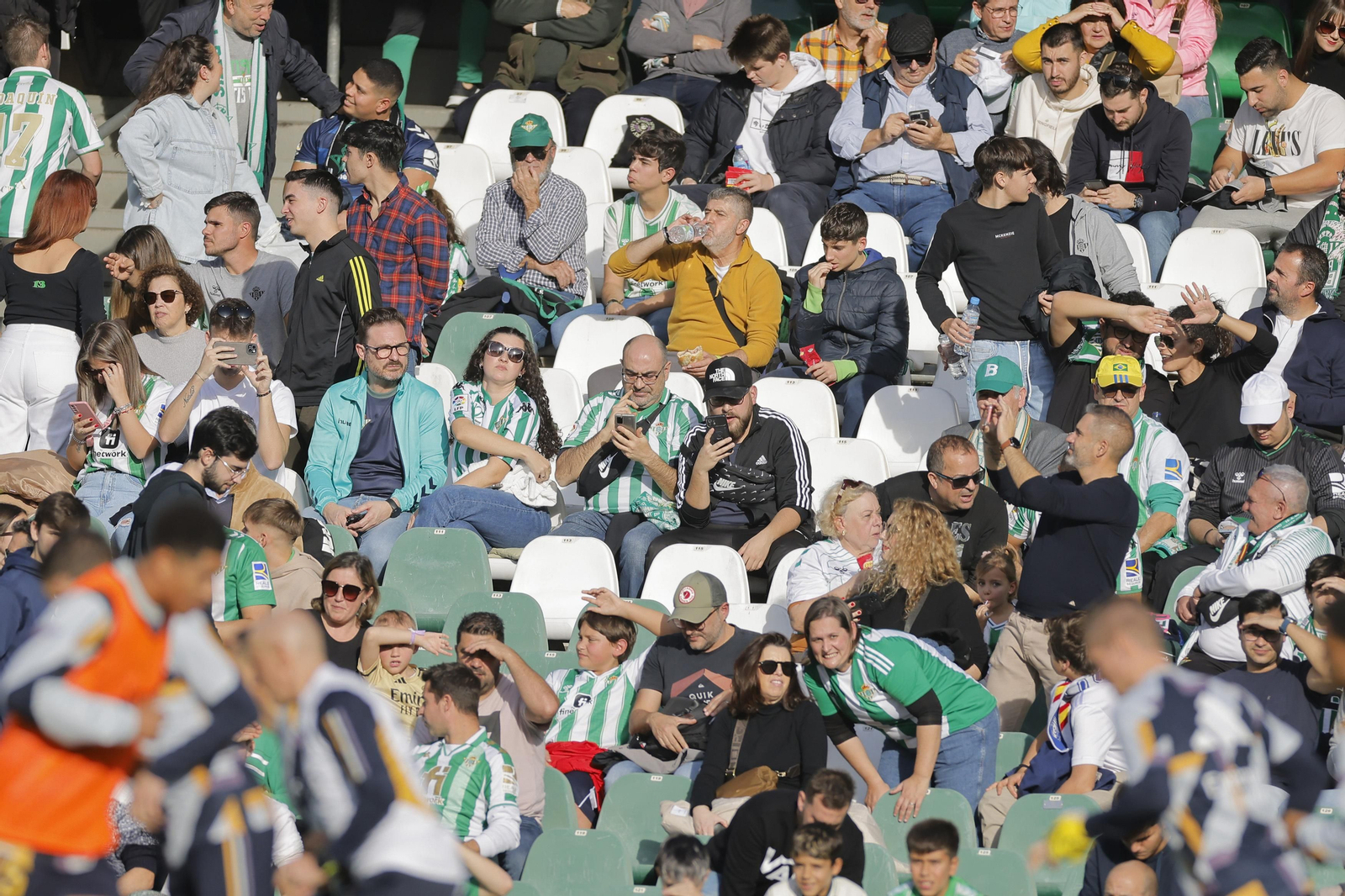 Búscate en las fotos del Betis-Real Madrid