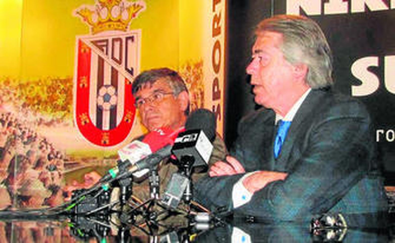Peguero junto al presidente de Ceuta, José Antonio Muñoz.