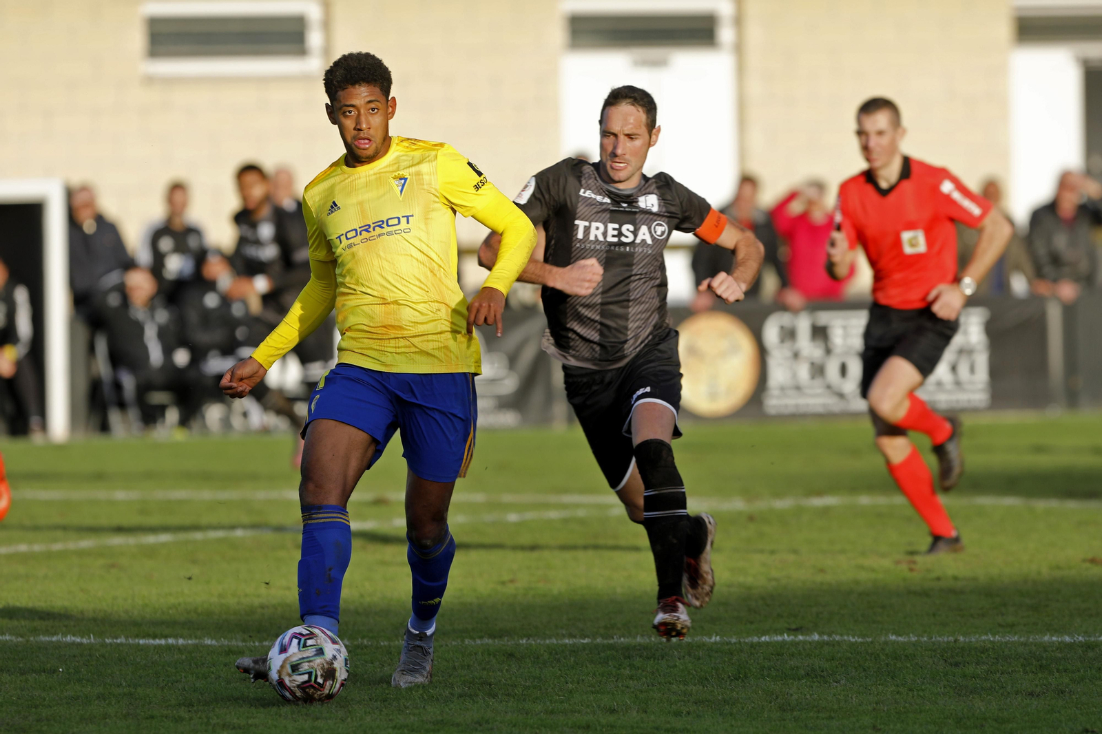Las imágenes del Lealtad-Cádiz de Copa del Rey