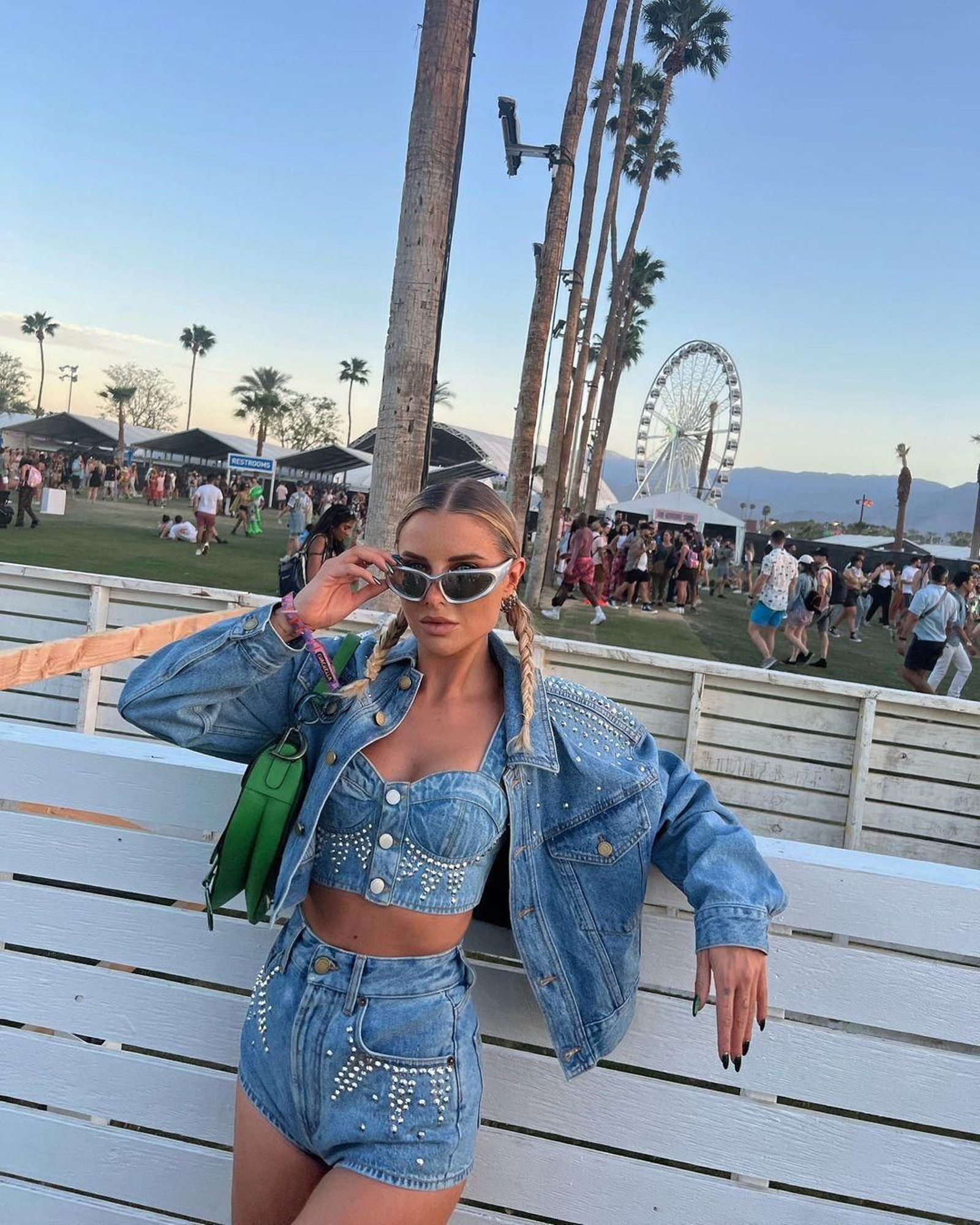 Look denim para ir de festival.