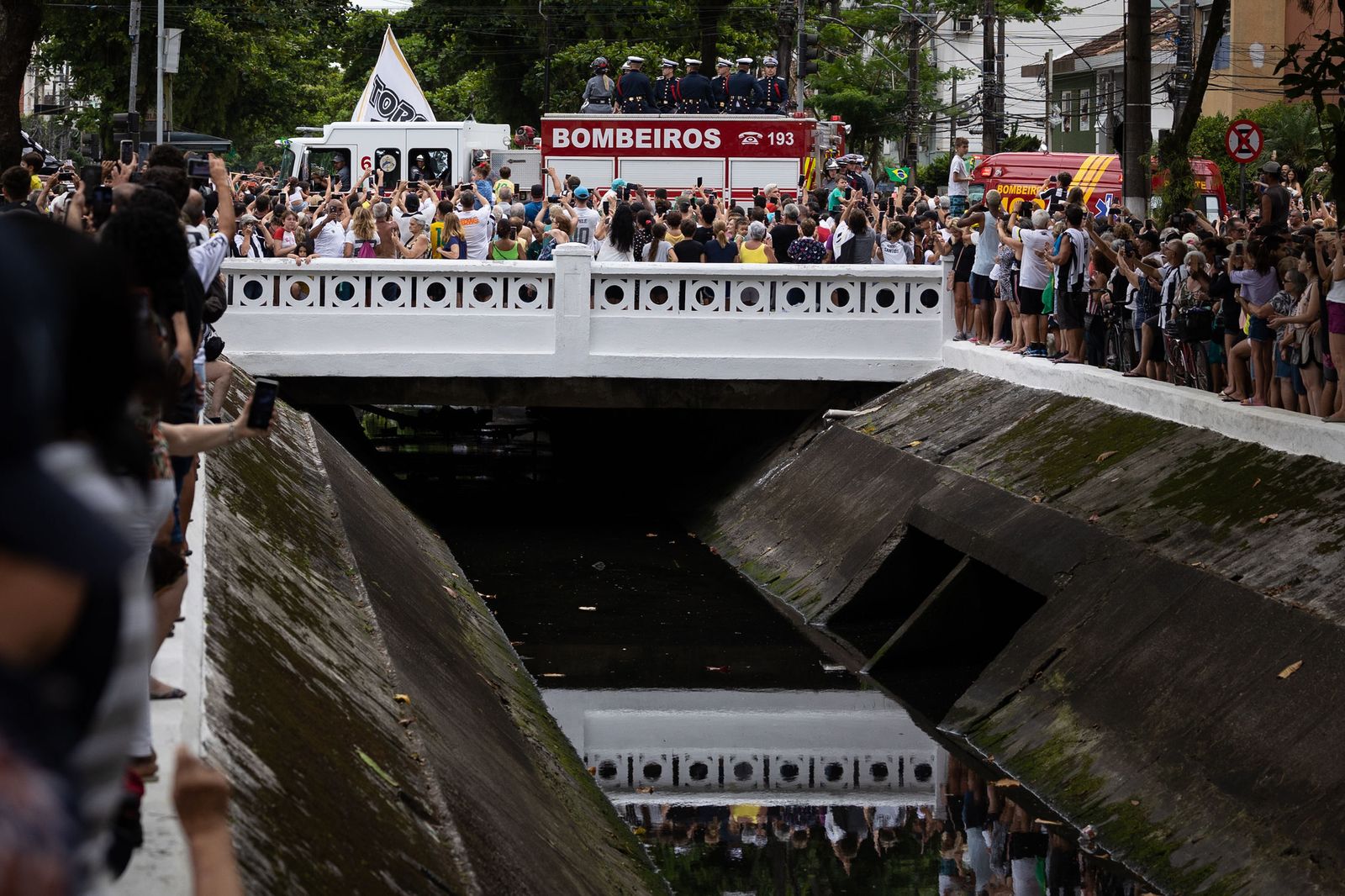 Las fotos del entierro de Pelé