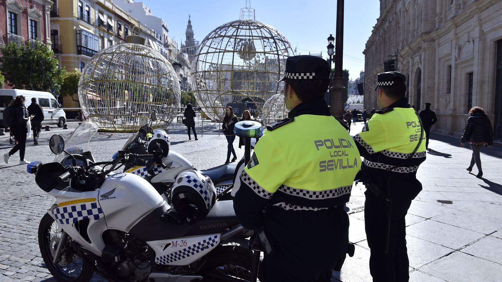 Imagen de archivo de la Policía Local en la Plaza de San Francisco.