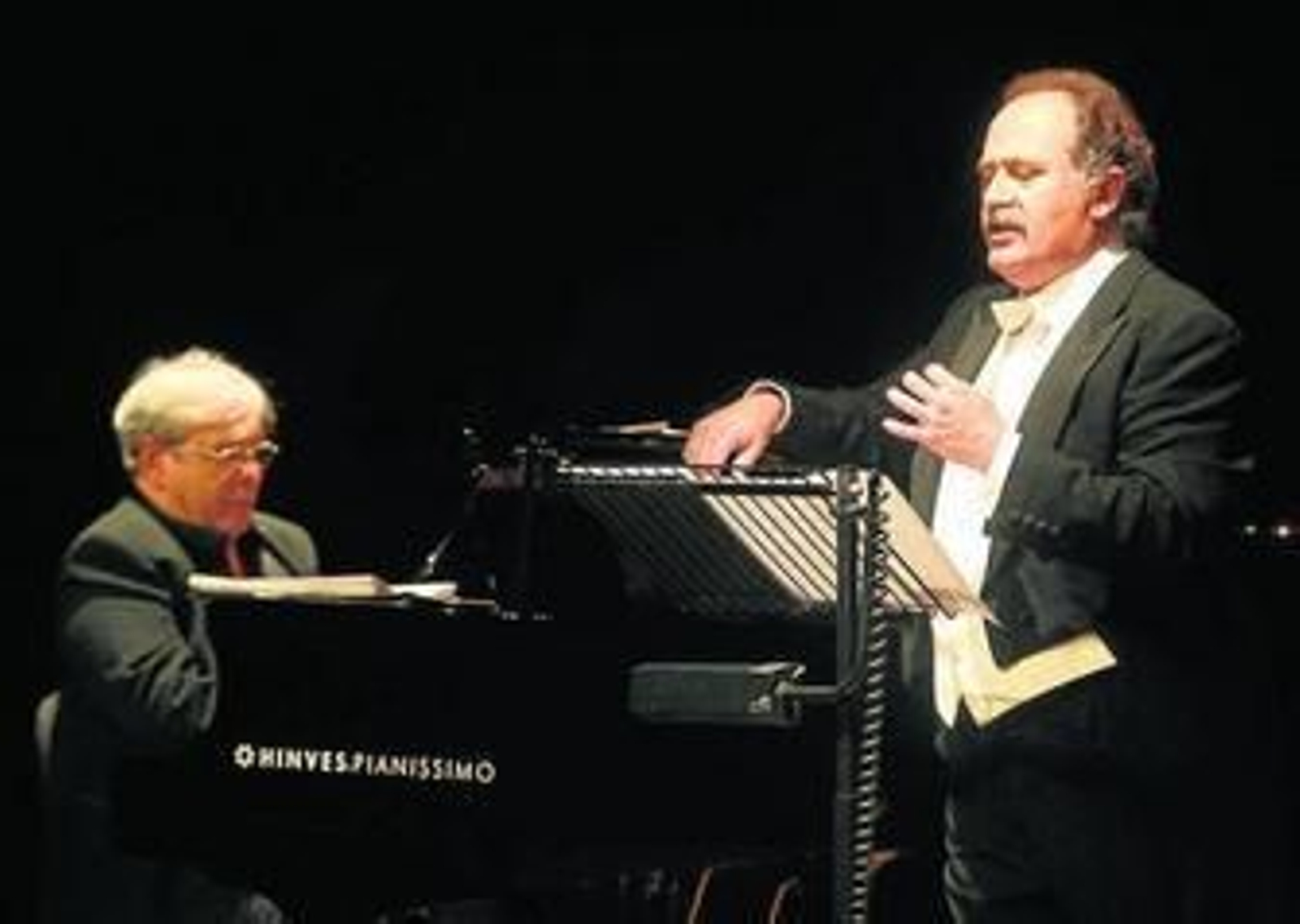 El recital de homenaje a Ramón Medina Hidalgo, ayer en el Teatro Góngora.