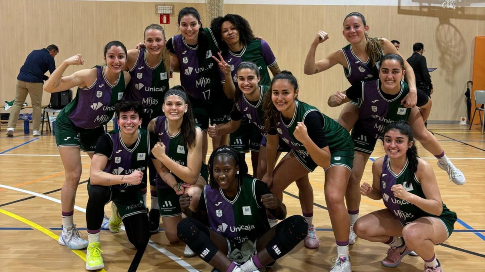 El Unicaja celebra el triunfo.