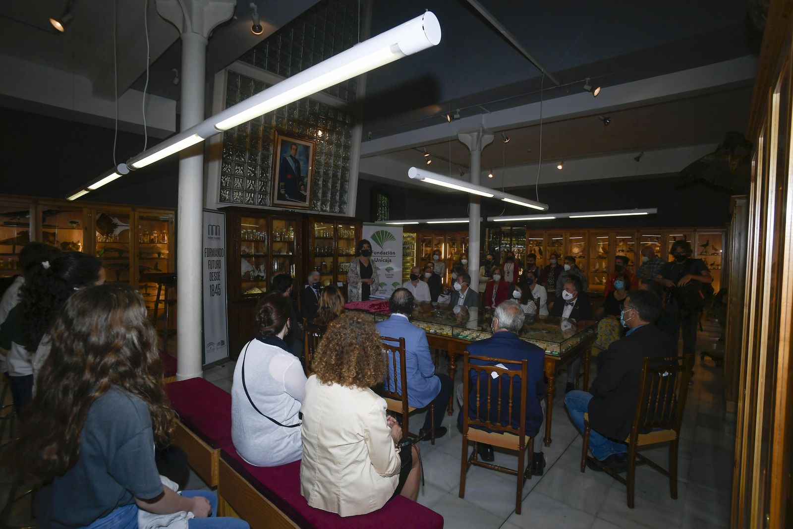 La inauguración del Museo de Ciencia del IES Padre Suárez de Granada, en imágenes