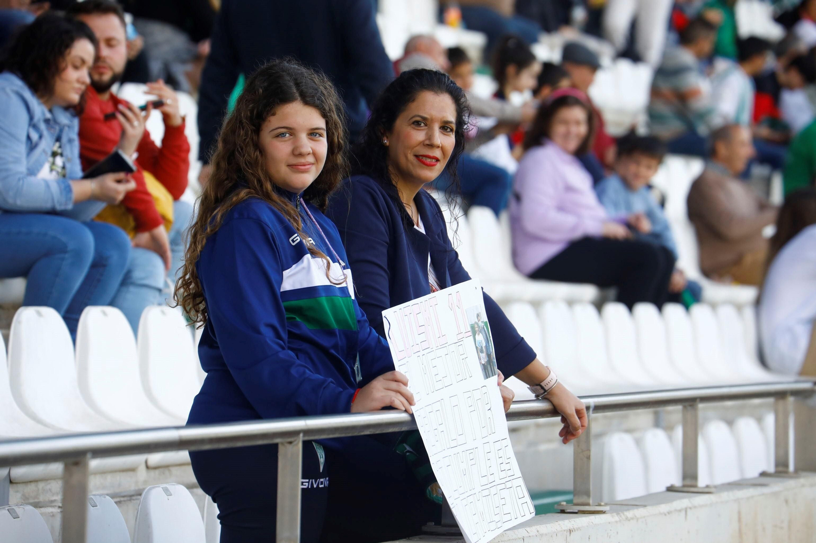 Las mejores fotos del ambiente en El Arcángel en el Córdoba CF - Ceuta