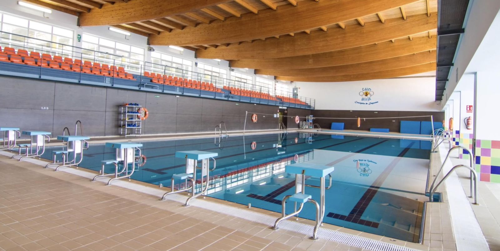 Piscina climatizada de Nerja.