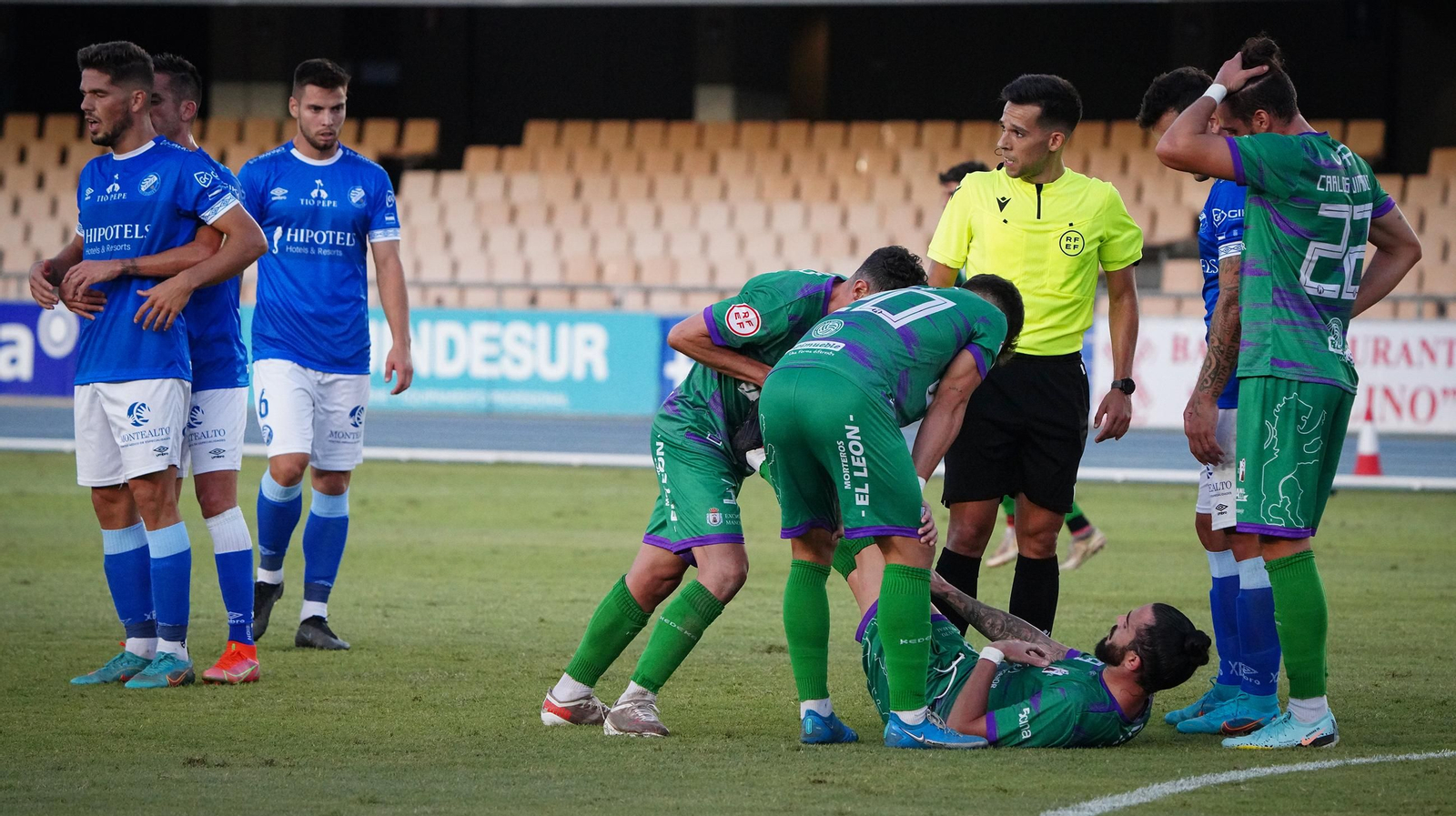 Imágenes del Xerez DFC- Atco. Mancha Real (0-1)