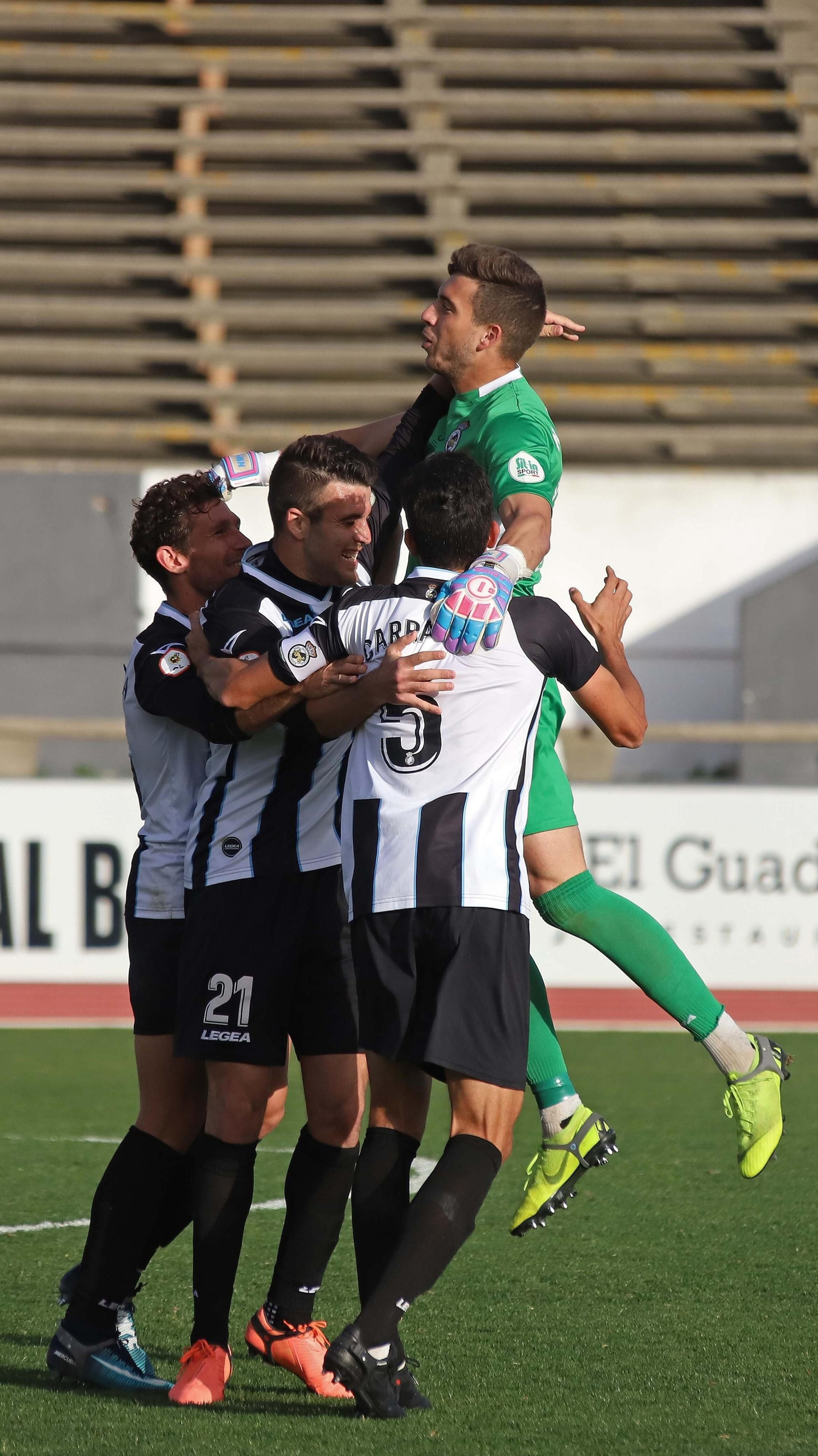 Las mejores fotos del Balona - Cádiz B