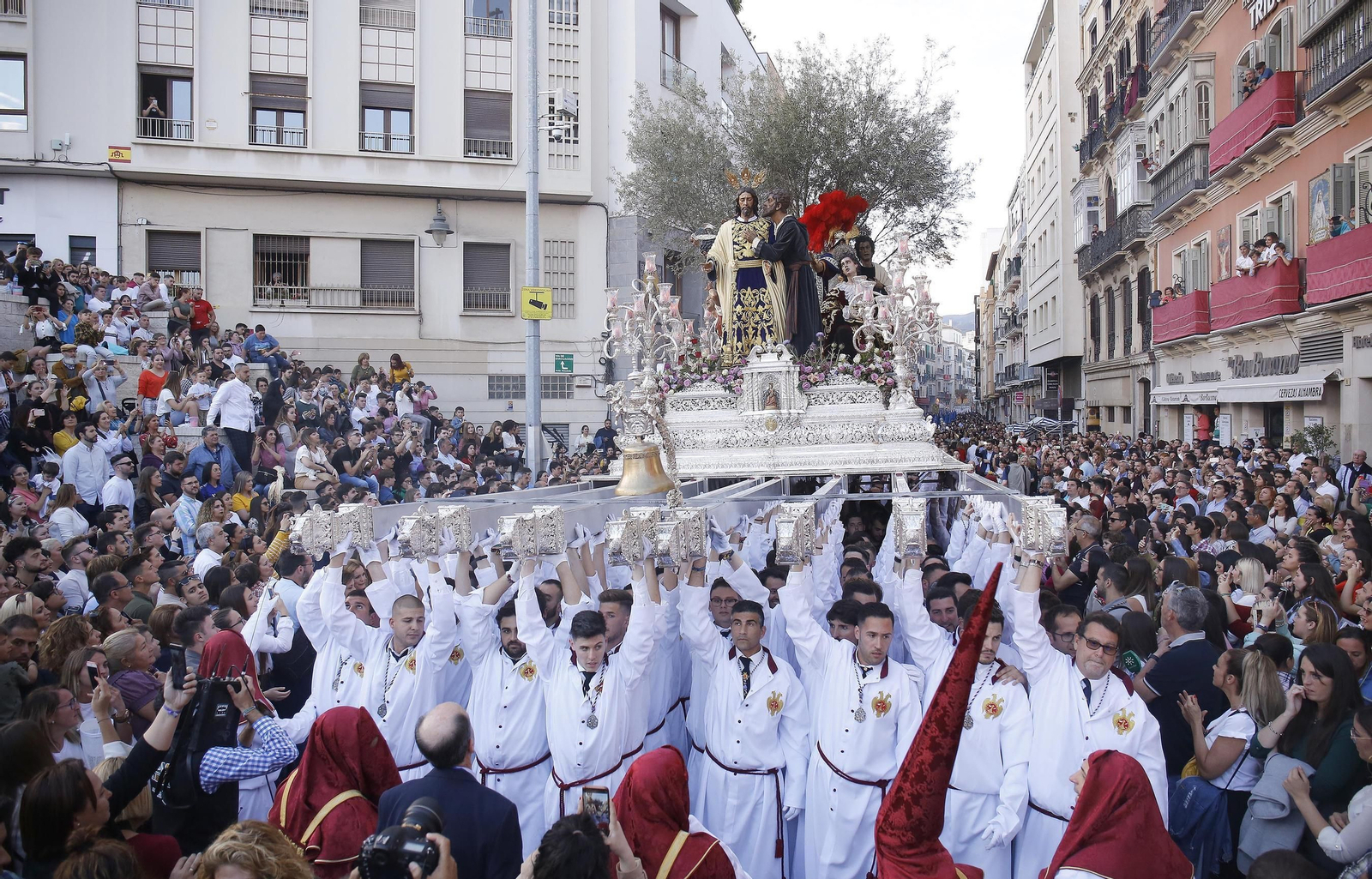 El trono del Prendimiento de la Semana Santa malagueña.
