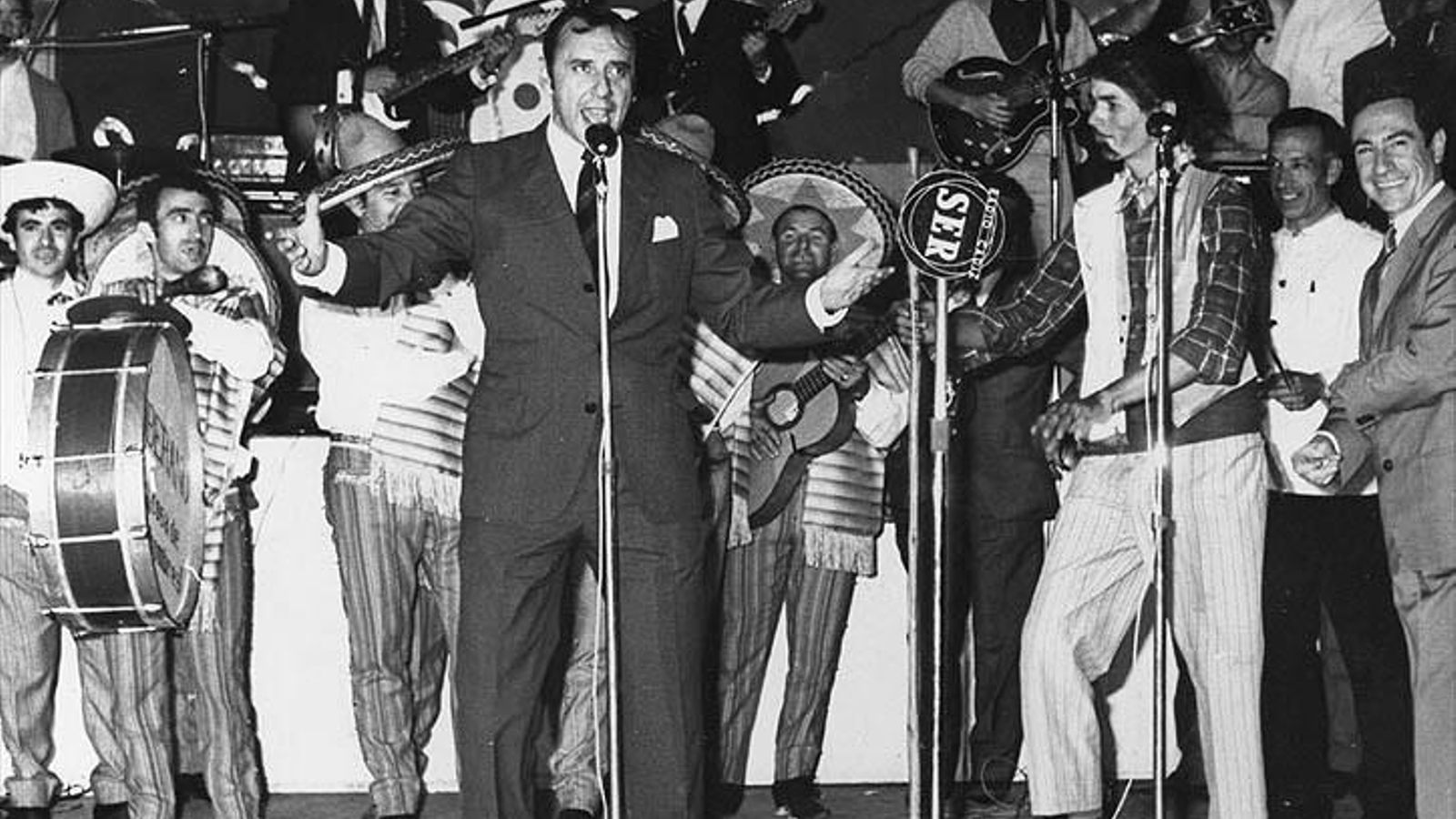 Joaquín Prats en las Fiestas Típicas de 1968.