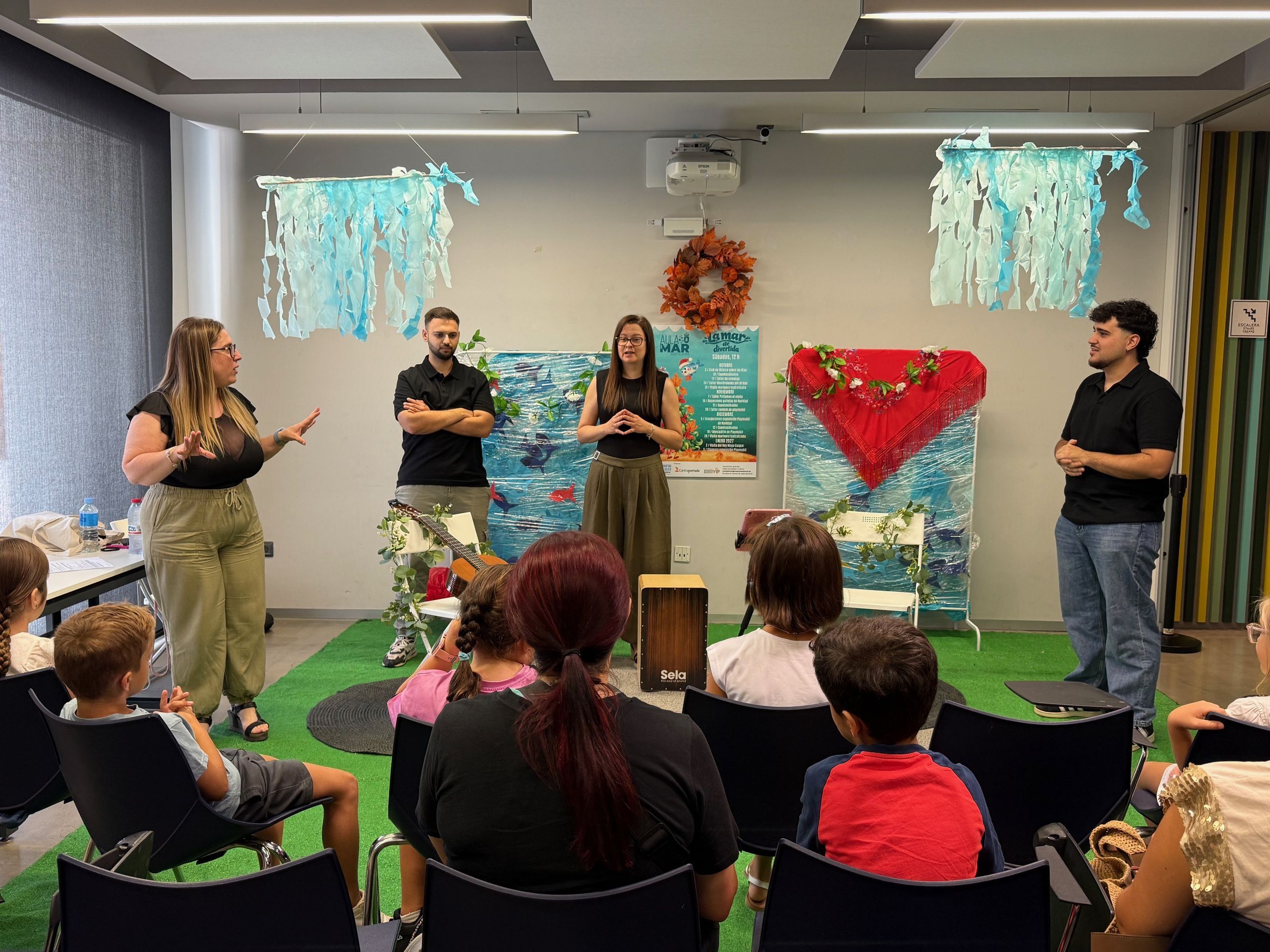 El Aula del Mar de Roquetas estrena la temporada con una jornada didáctica sobre el flamenco