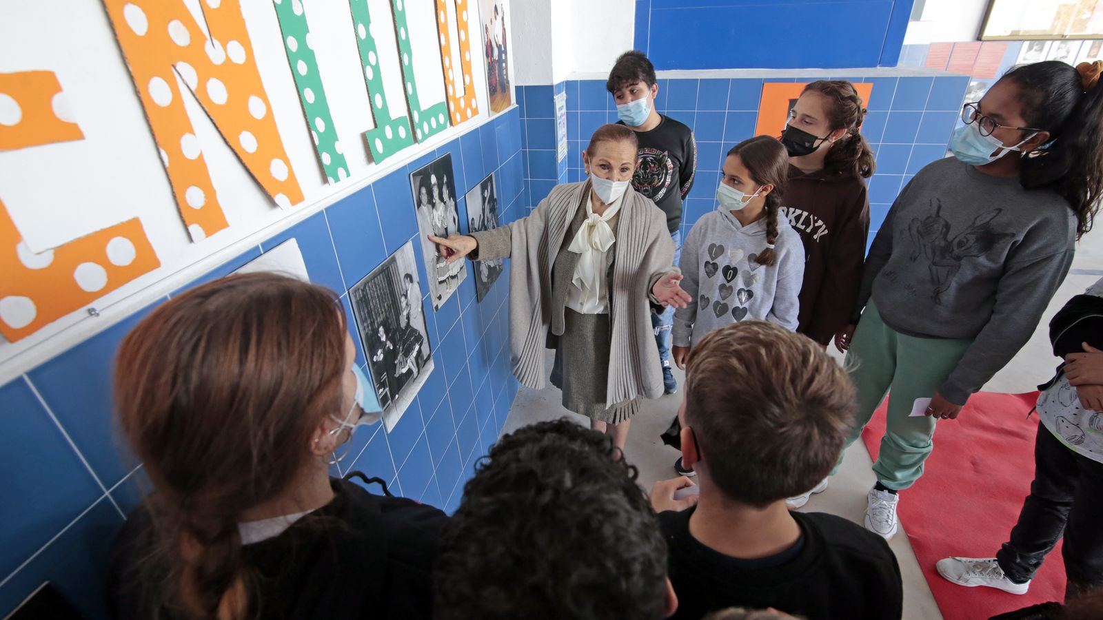 Angelita Gómez, durante su visita al colegio San Juan de Dios.