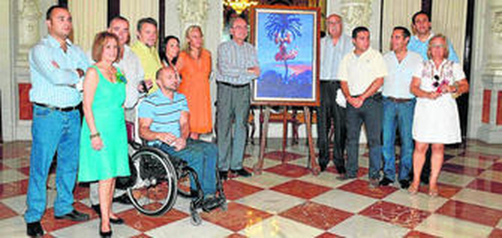 De la Torre, ayer, junto a los miembros del equipo de gobierno, antes de presentar el balance de la Feria.