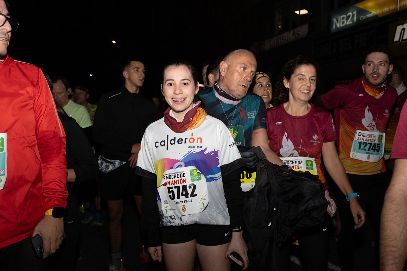 En imágenes: búscate en tu llegada a meta de la Carrera de San Antón 2026 (III)