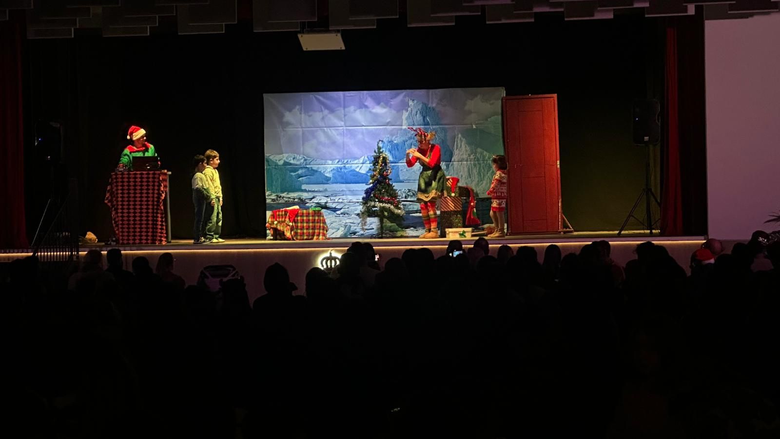 Los más pequeños también disfrutan de la Navidad en Huércal de Almería