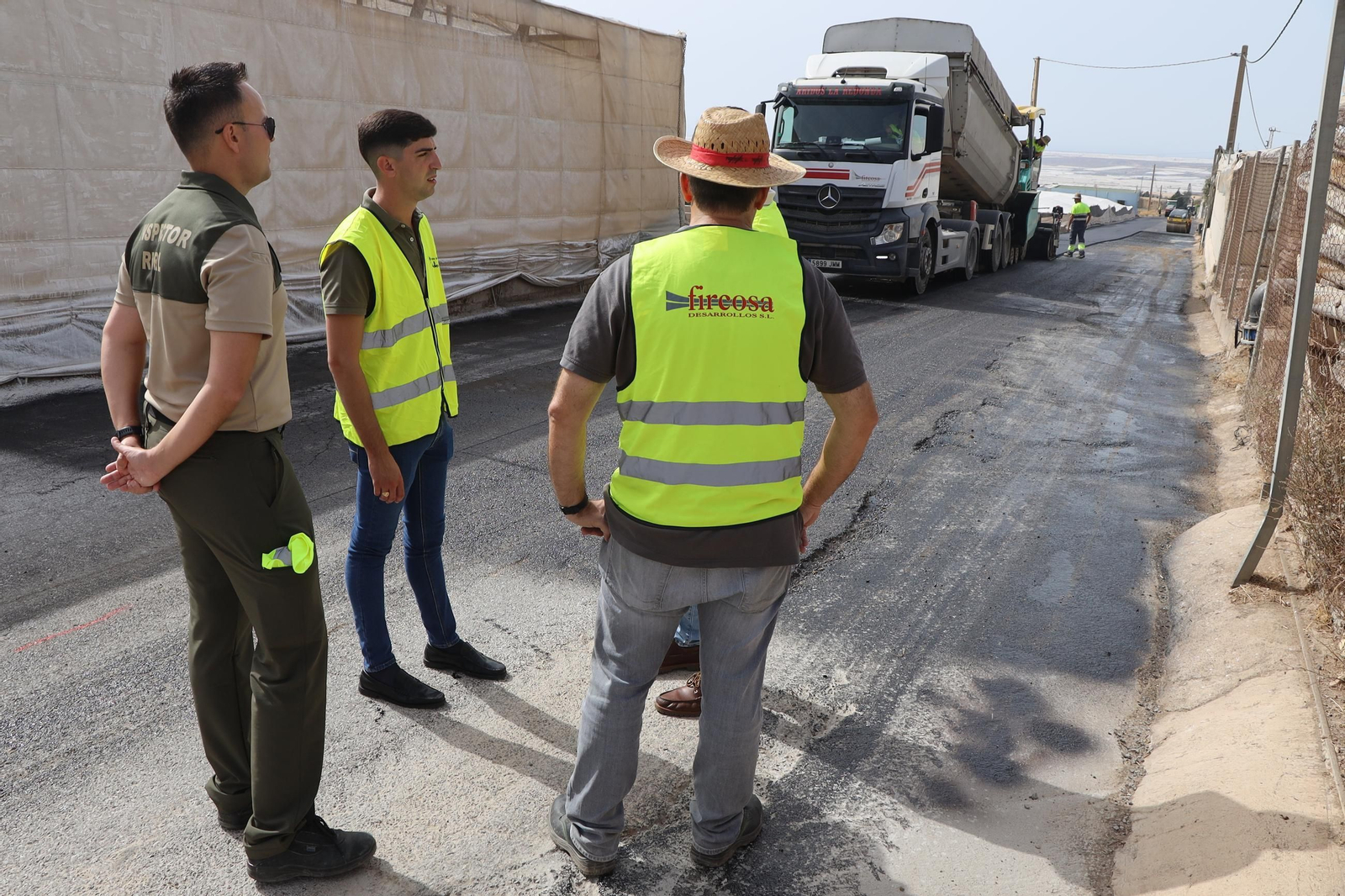 Visita a las obras del camino de Las Palmerillas.