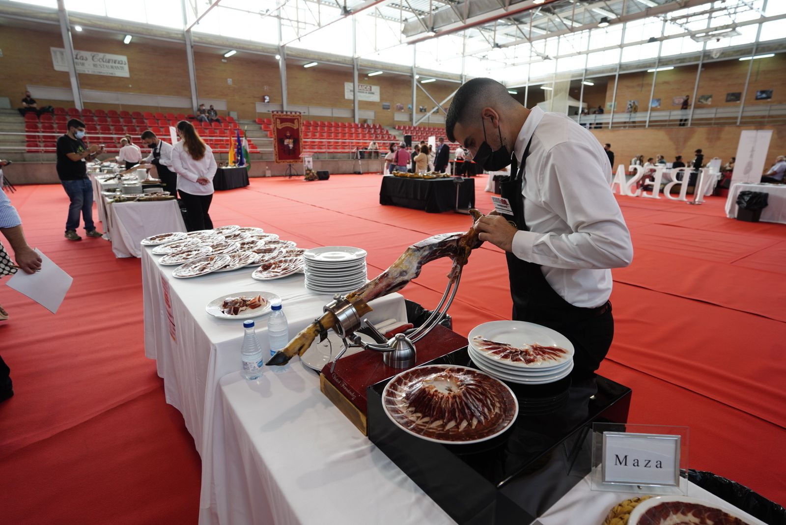 La última jornada de la Feria del Jamón de Villanueva de Córdoba, en fotografías