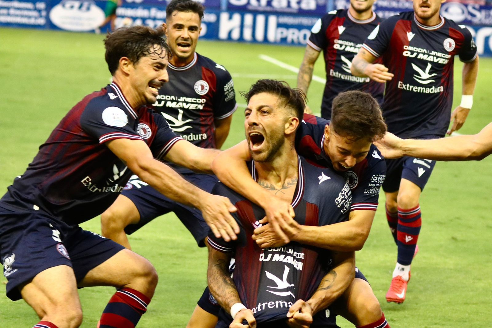 Zarfino celebra un gol esta temporada.