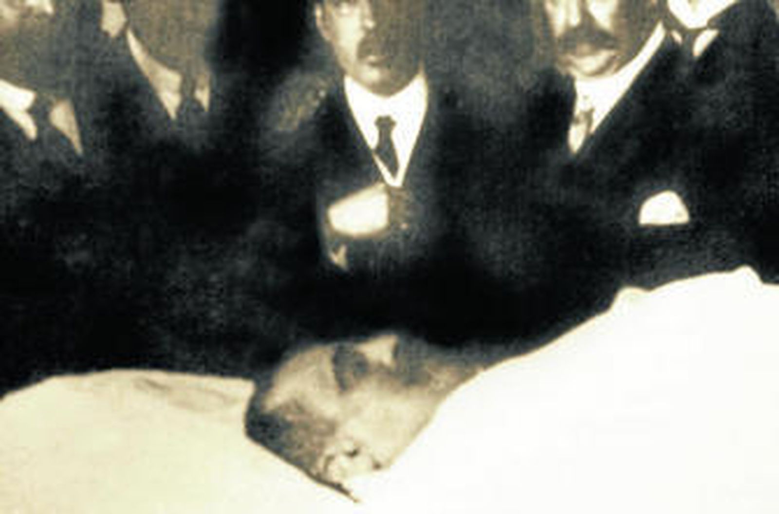 1912 Conmoción nacional ante el asesinato de Canalejas