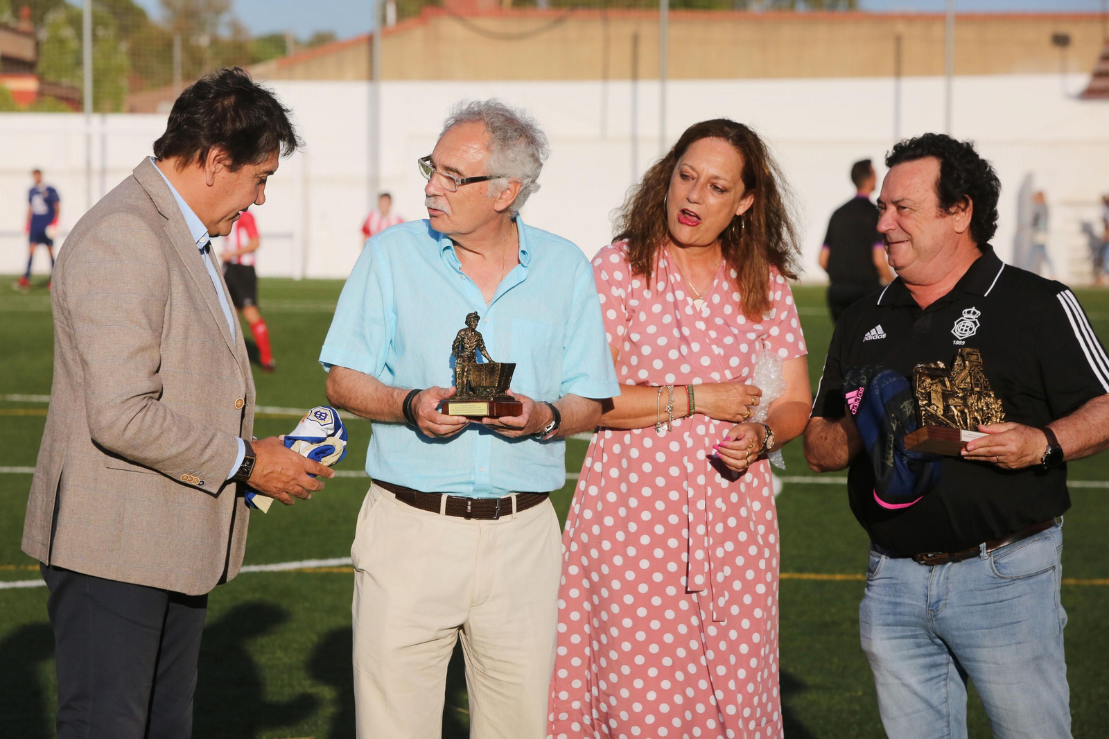 Imágenes del ambiente del partido Riotinto-Recreativo de pretemporada 2019