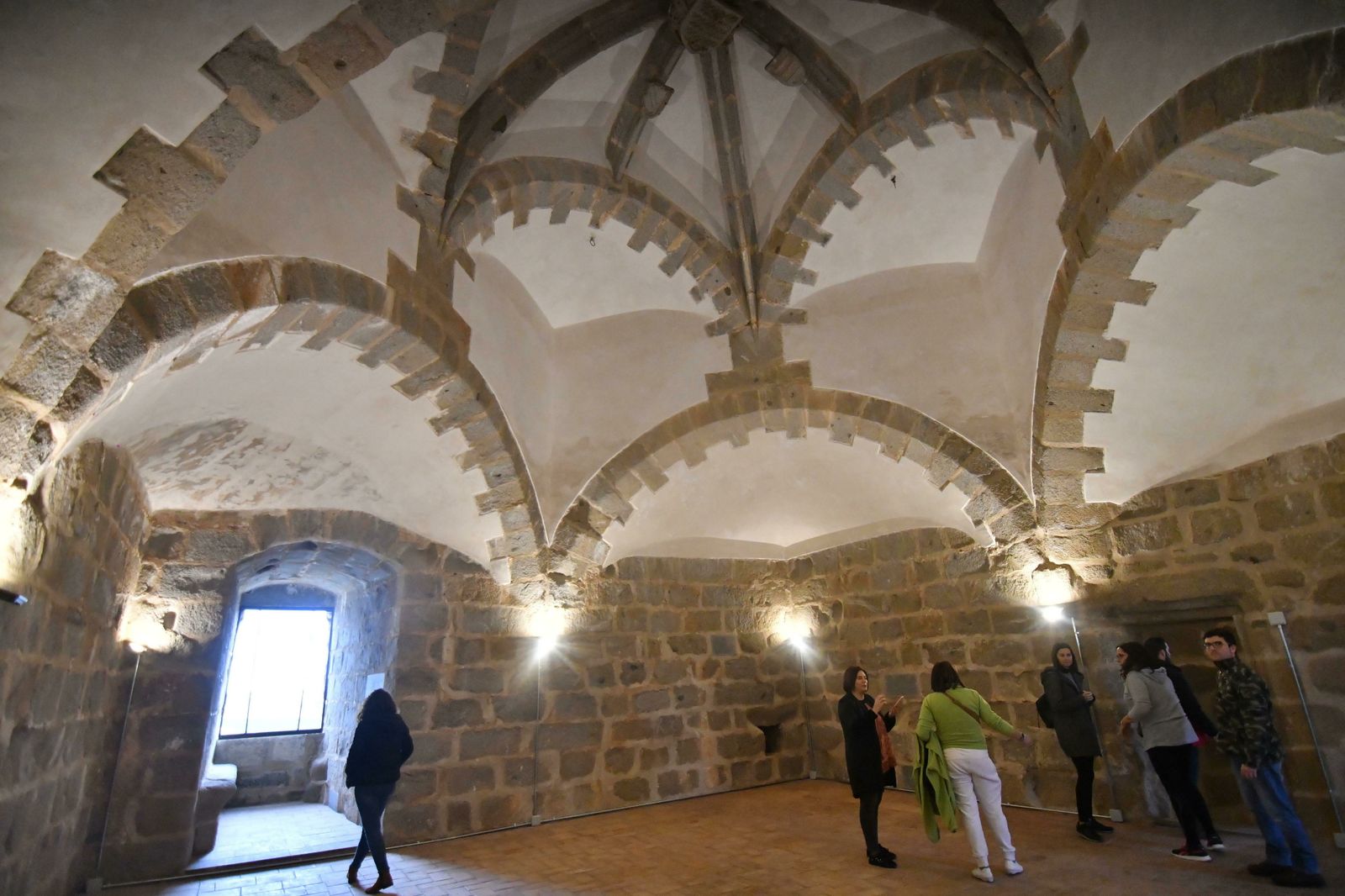 El Castillo de Belalcázar recibe sus primeras visitas tras su restauración