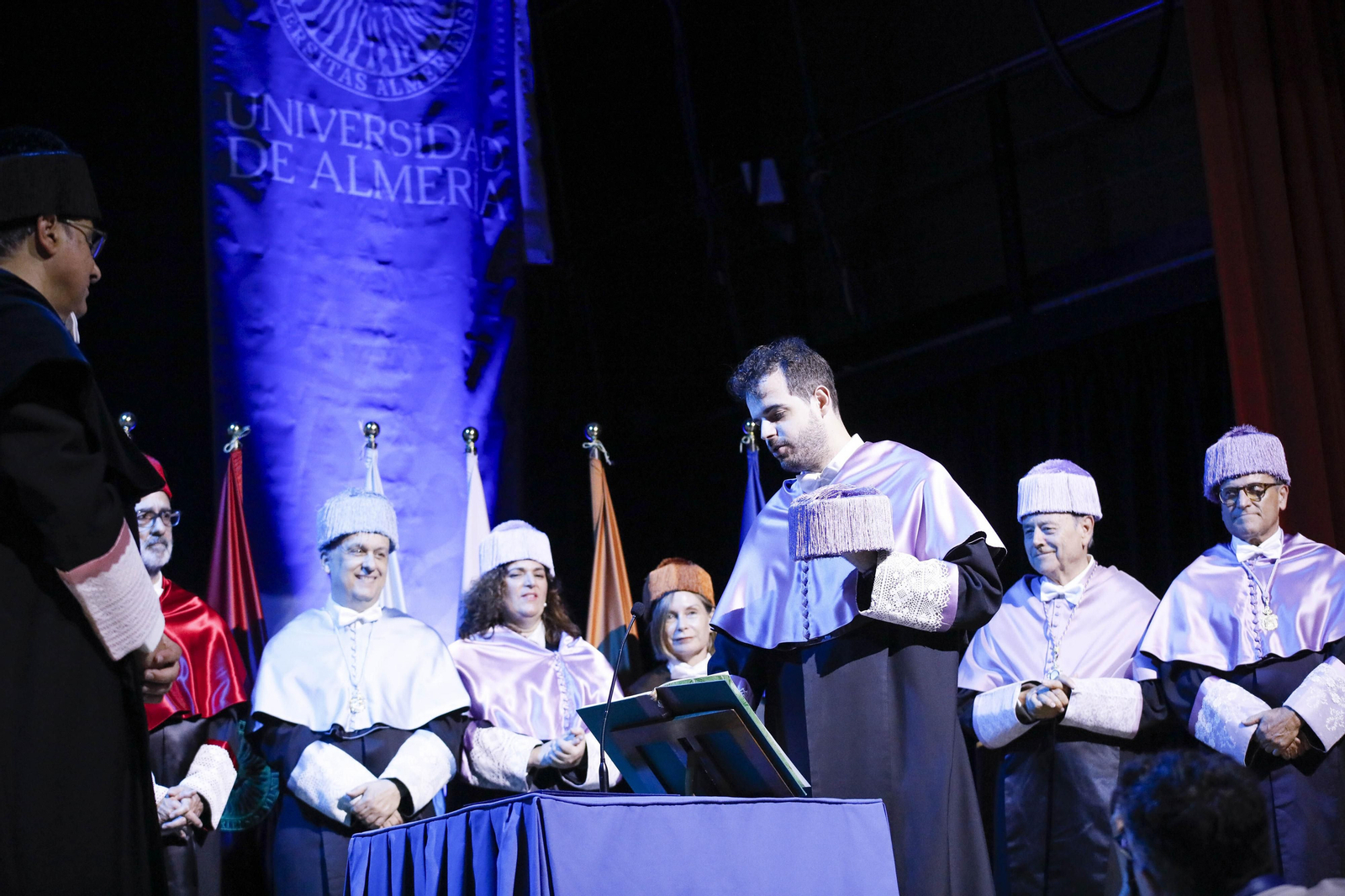El doctor José María Peiró Silla es investido Doctor Honoris Causa por la UAL, en imágenes