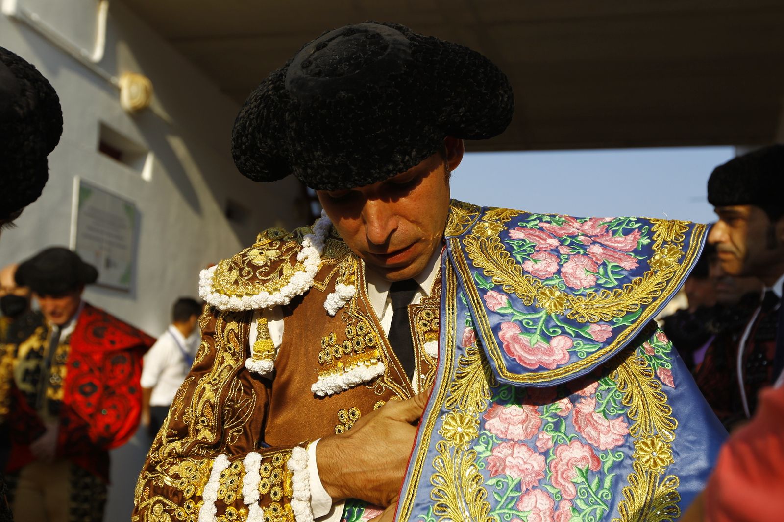 Fotogalería corrida de toros. Cayetano Rivera, Paco Ureña y Roca Rey. Roquetas de Mar.