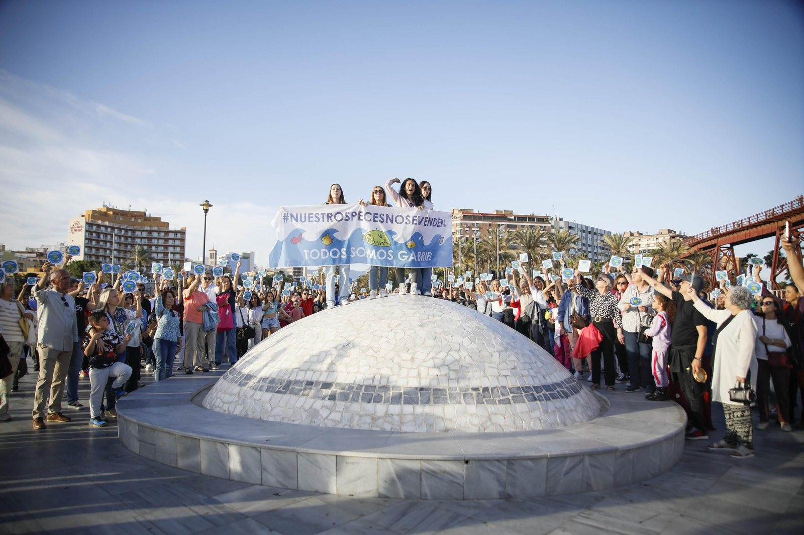Nuestros peces no se venden, en imágenes