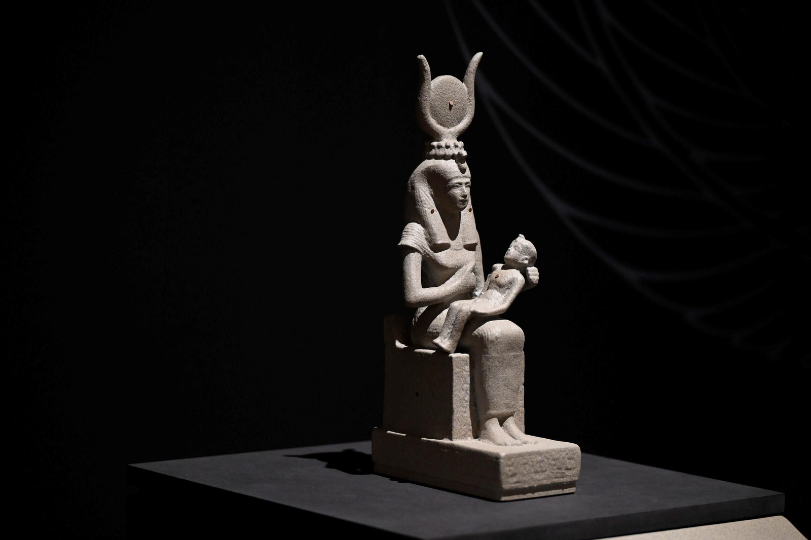 Las mejores imágenes de la gran exposición 'El Despertar a la vida. Infancia y adolescencia en el antiguo Egipto' en Córdoba