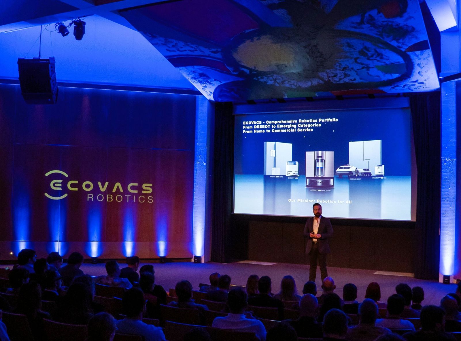 Evento de presentación de Ecovacs Robotics en Barcelona