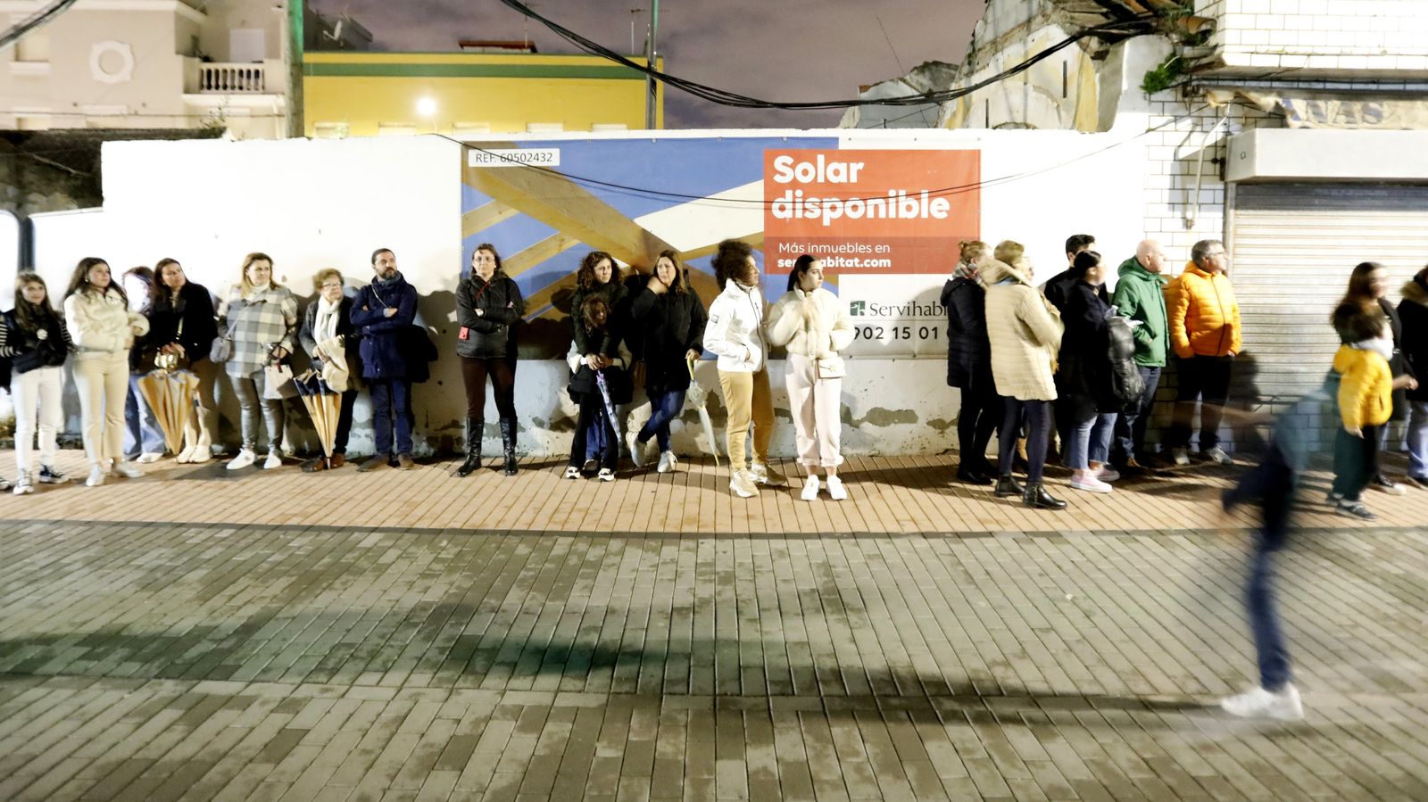 Fotos del Lunes Santo en La Línea: Cristo de la Esperanza y María Santísima de la Concepción (Silencio)