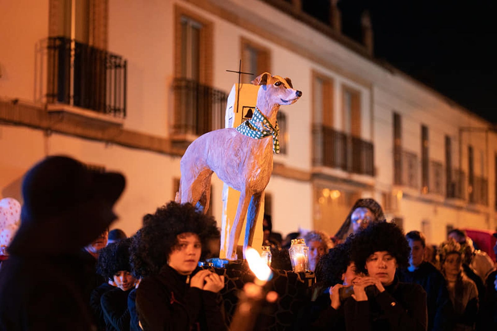 ¿Qué pueblo de Córdoba despide el Carnaval con el entierro del galgo?