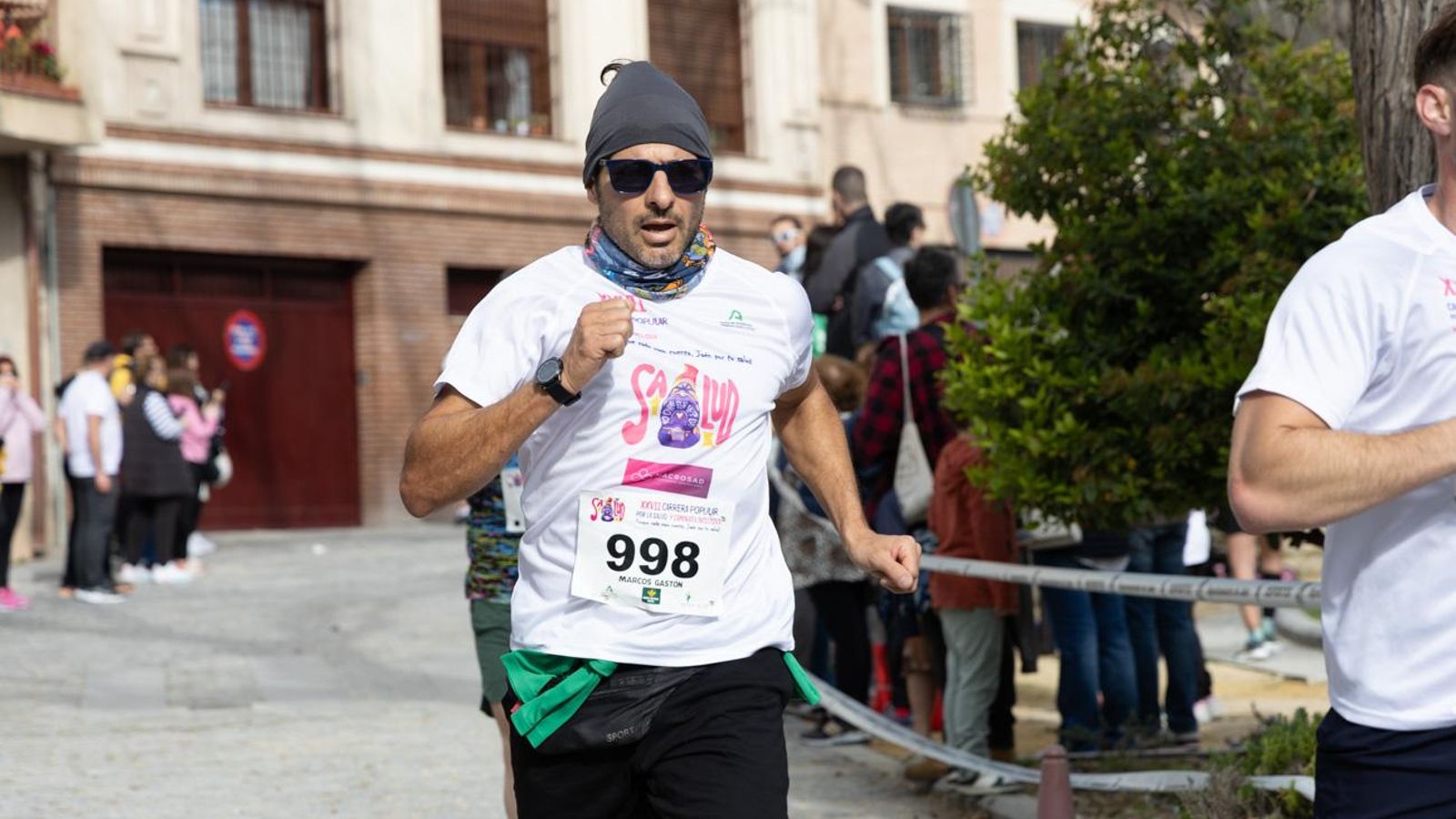 Más de 2.100 participantes corren para promover la salud en Jaén, en imágenes (1)