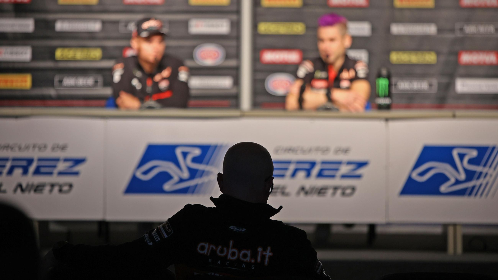Galería de los preparatívos para la SBK en el Circuio de Jerez - Ángel Nieto