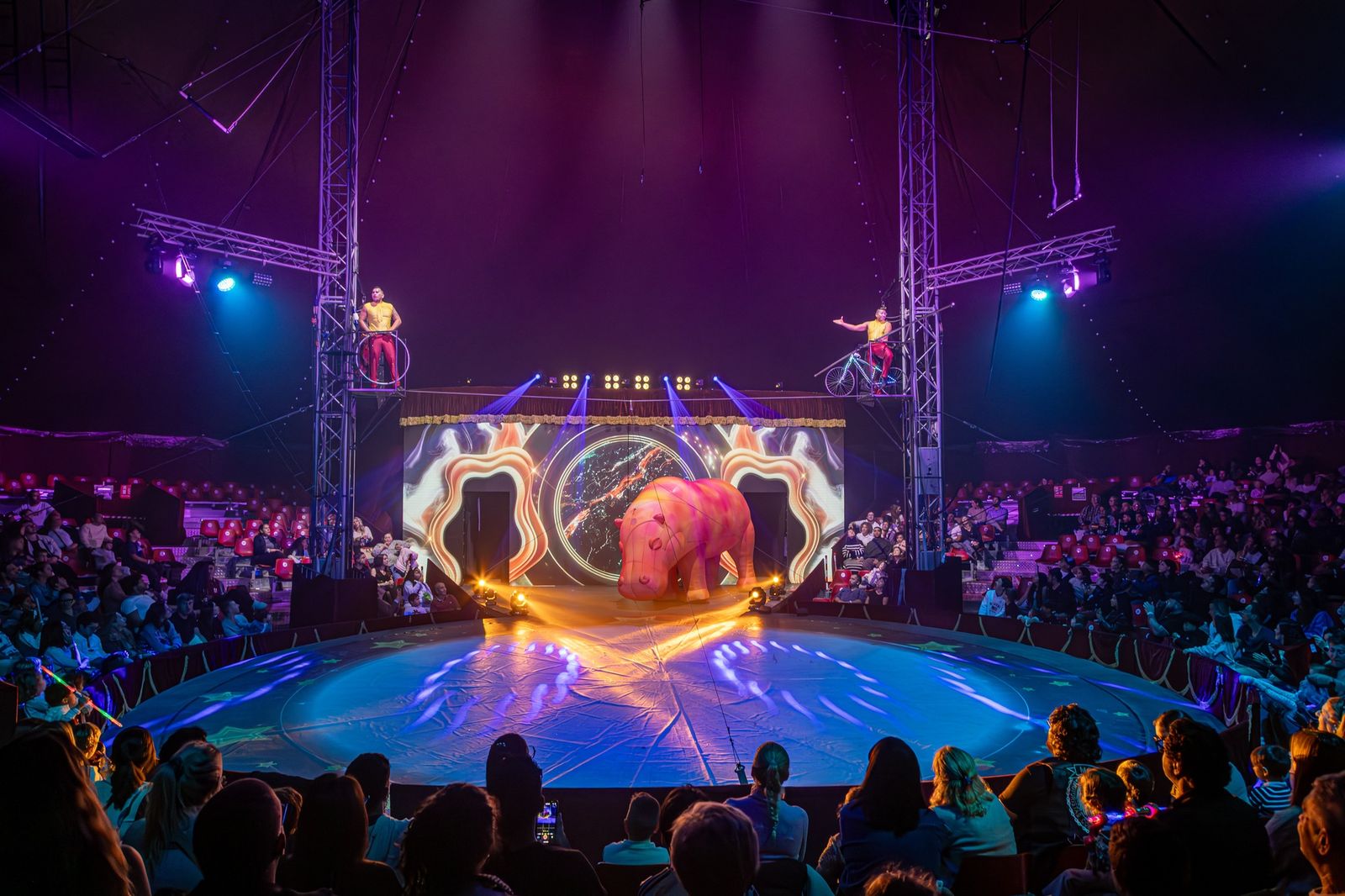 Un momento de El Circo de la Luz.