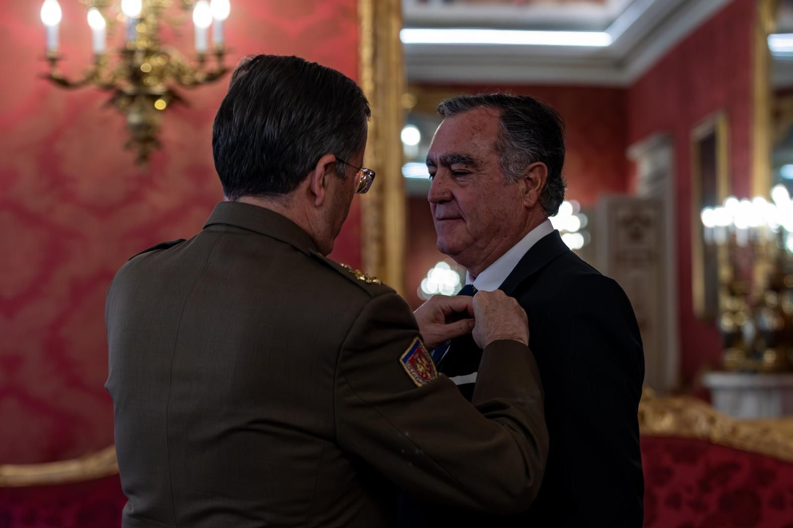 Imágenes del nombramiento de José Ramón Estévez como nuevo embajador de la Marca Ejército