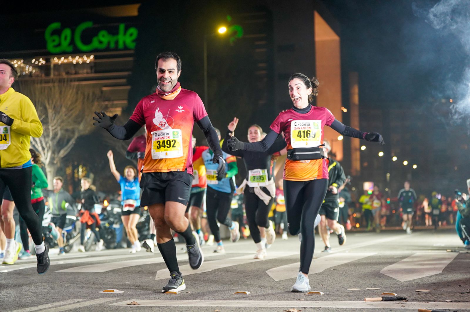 En imágenes: búscate en tu llegada a meta de la Carrera de San Antón 2026 (11)