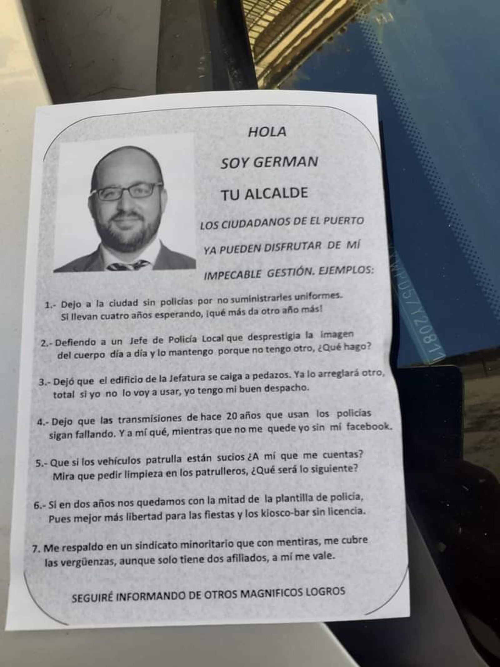 Una de las fotocopias que han aparecido por toda la ciudad.