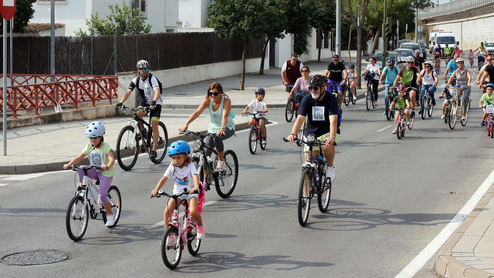 Búscate en el Día de la Bici Amistad por Jerez