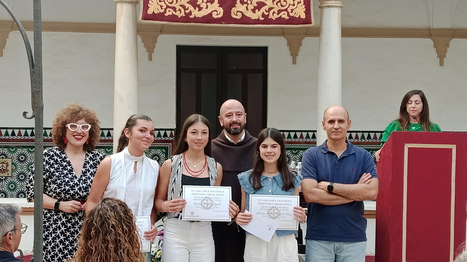 Entrega de premios del certamen escolar de ciencias Carlos López en San Fernando