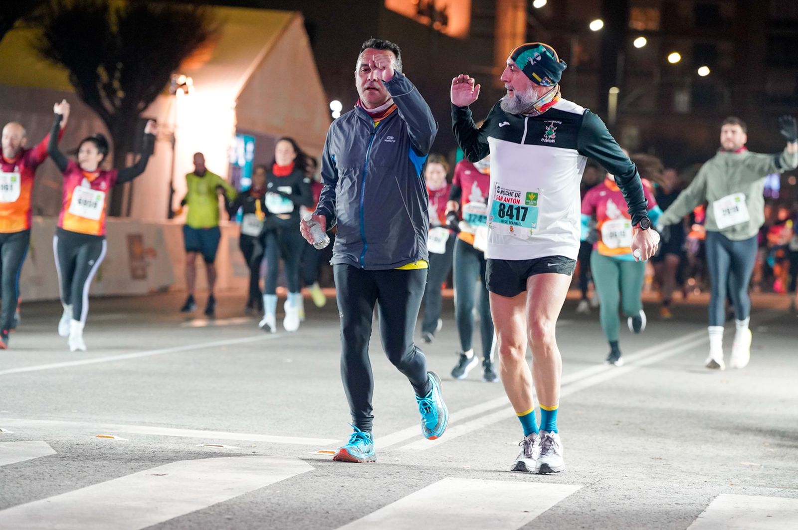 En imágenes: búscate en tu llegada a meta de la Carrera de San Antón 2026 (21)