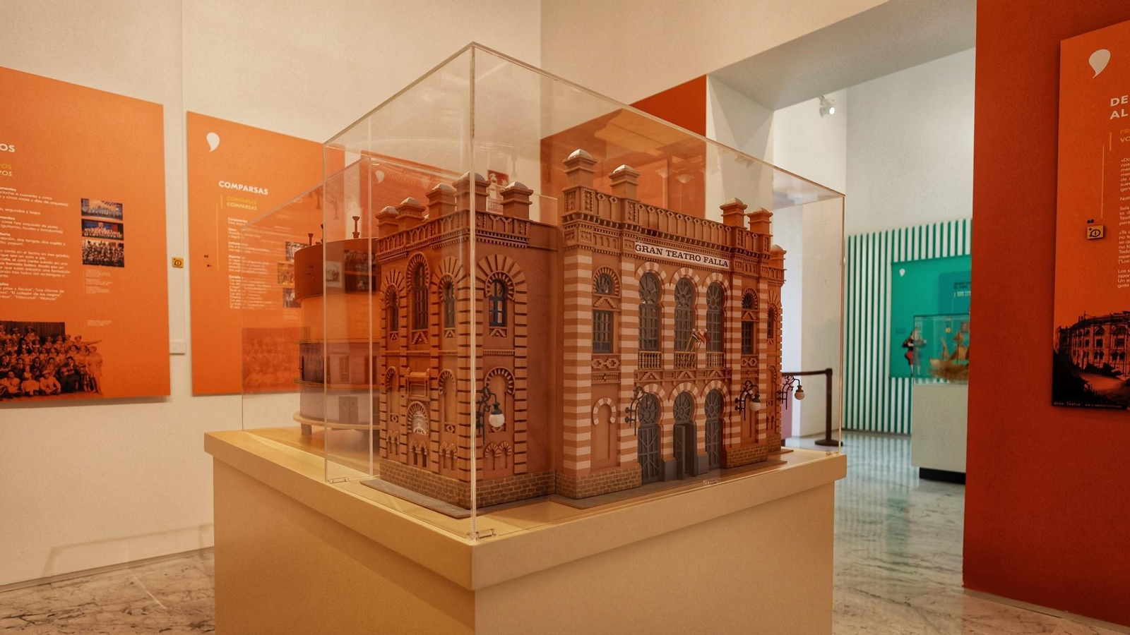 Así es la increíble maqueta del Gran Teatro Falla que podrás ver en este museo dedicado al Carnaval de Cádiz