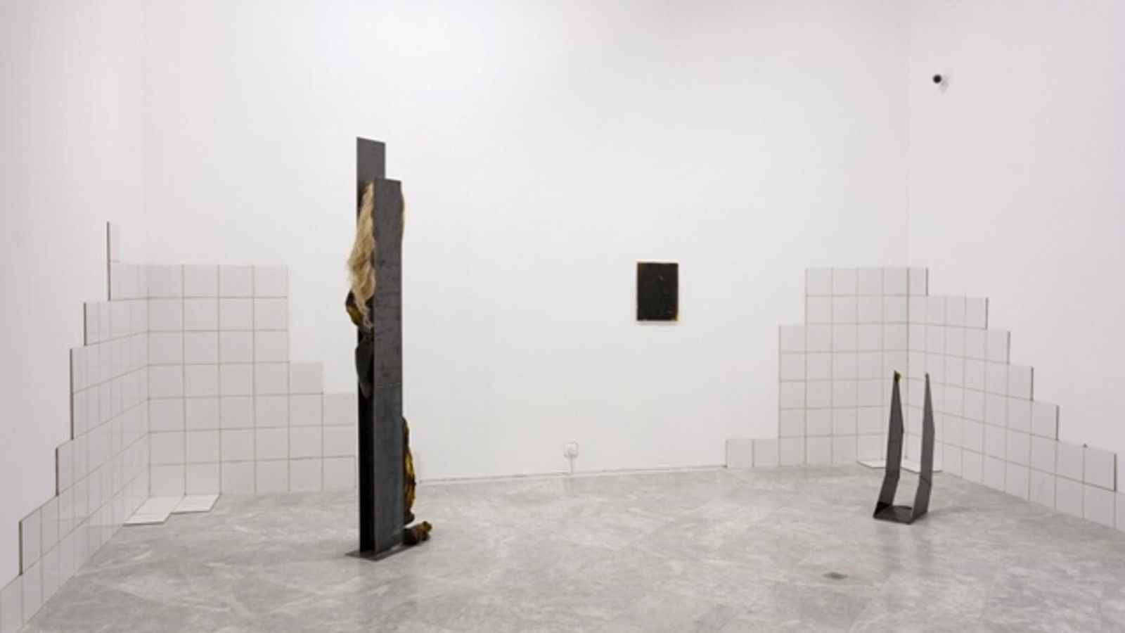 Obra de Christian Lagata expuesta en el CAAC.