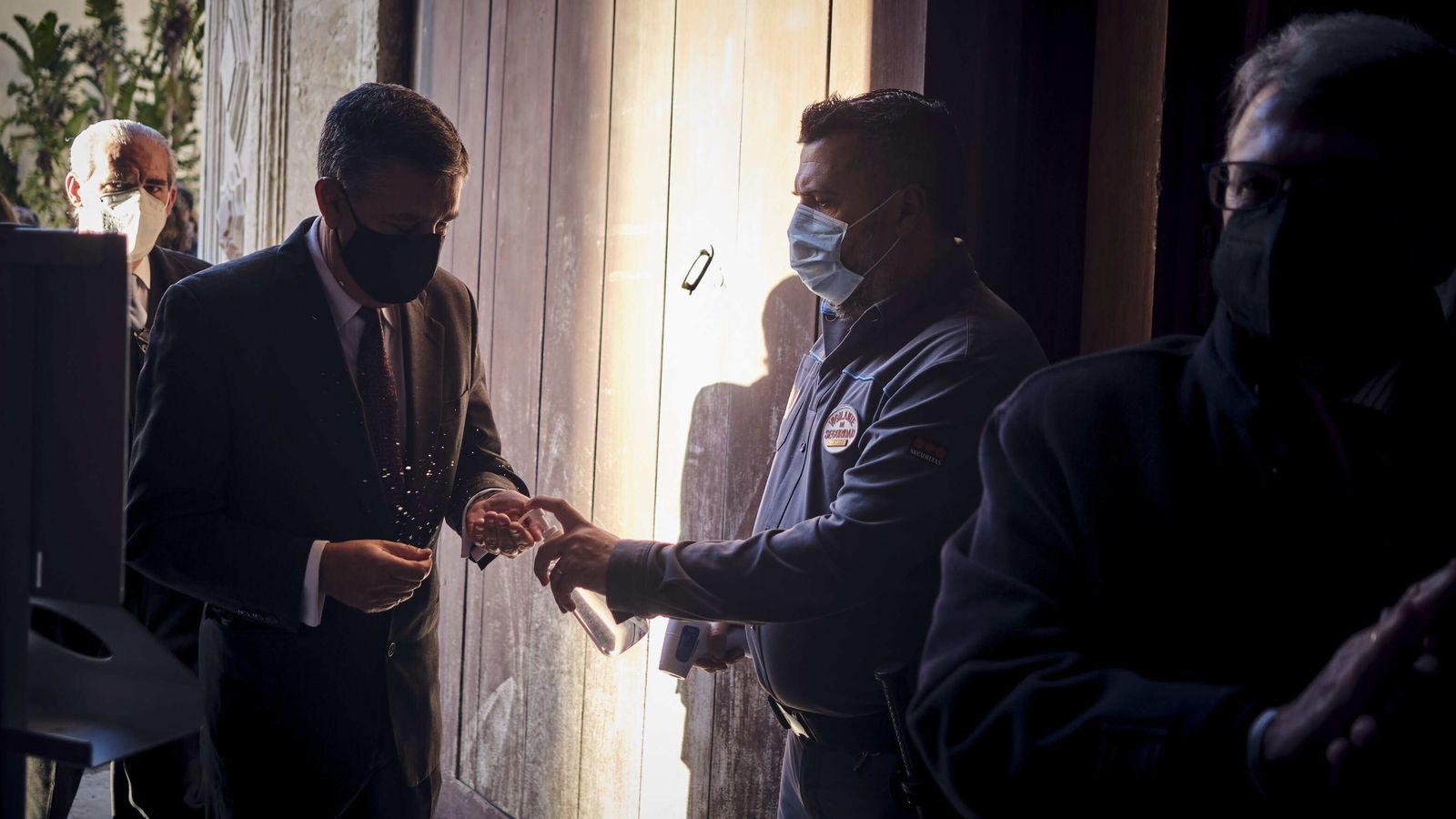 Vía Crucis de Piedad en el interior de La Catedral.