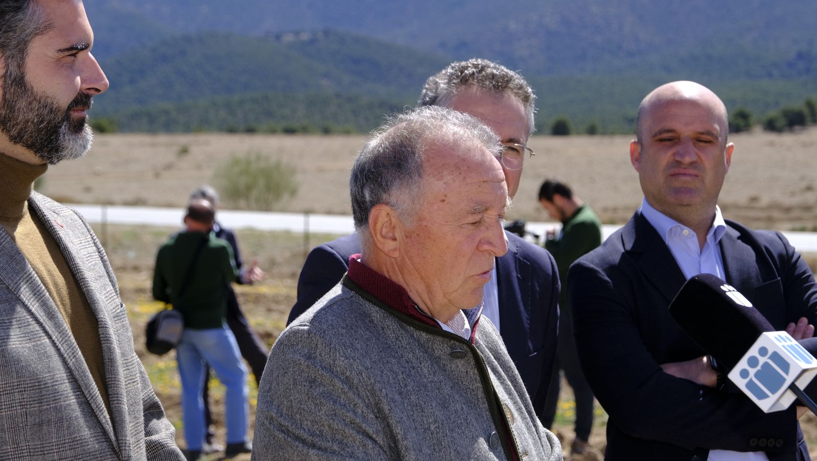 Cajamar pone 'la primera planta' para la reforestación de Sierra María-Los Vélez